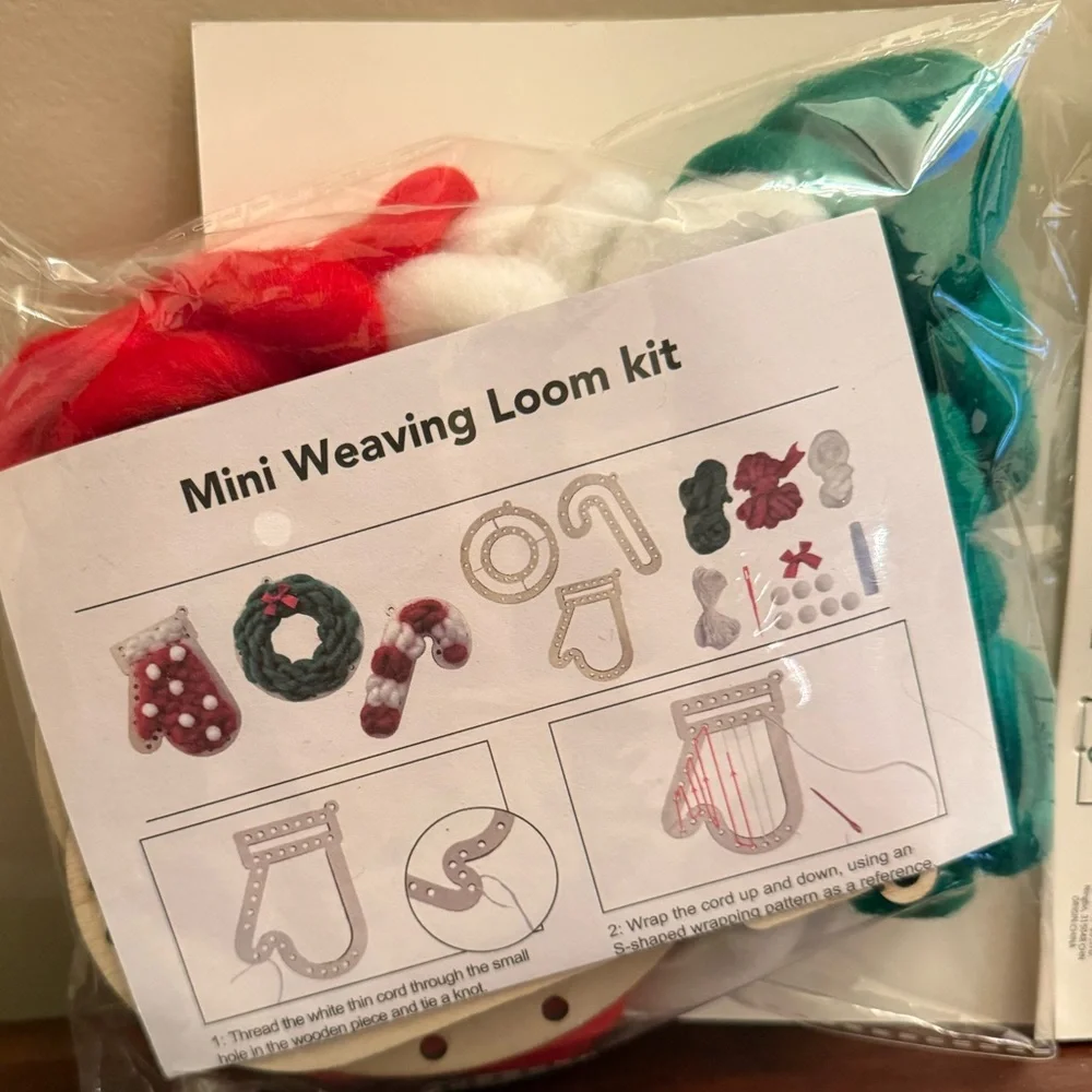 New! Target Bullseye Playground Mini Weaving Loom Set with 3 Holiday Designs